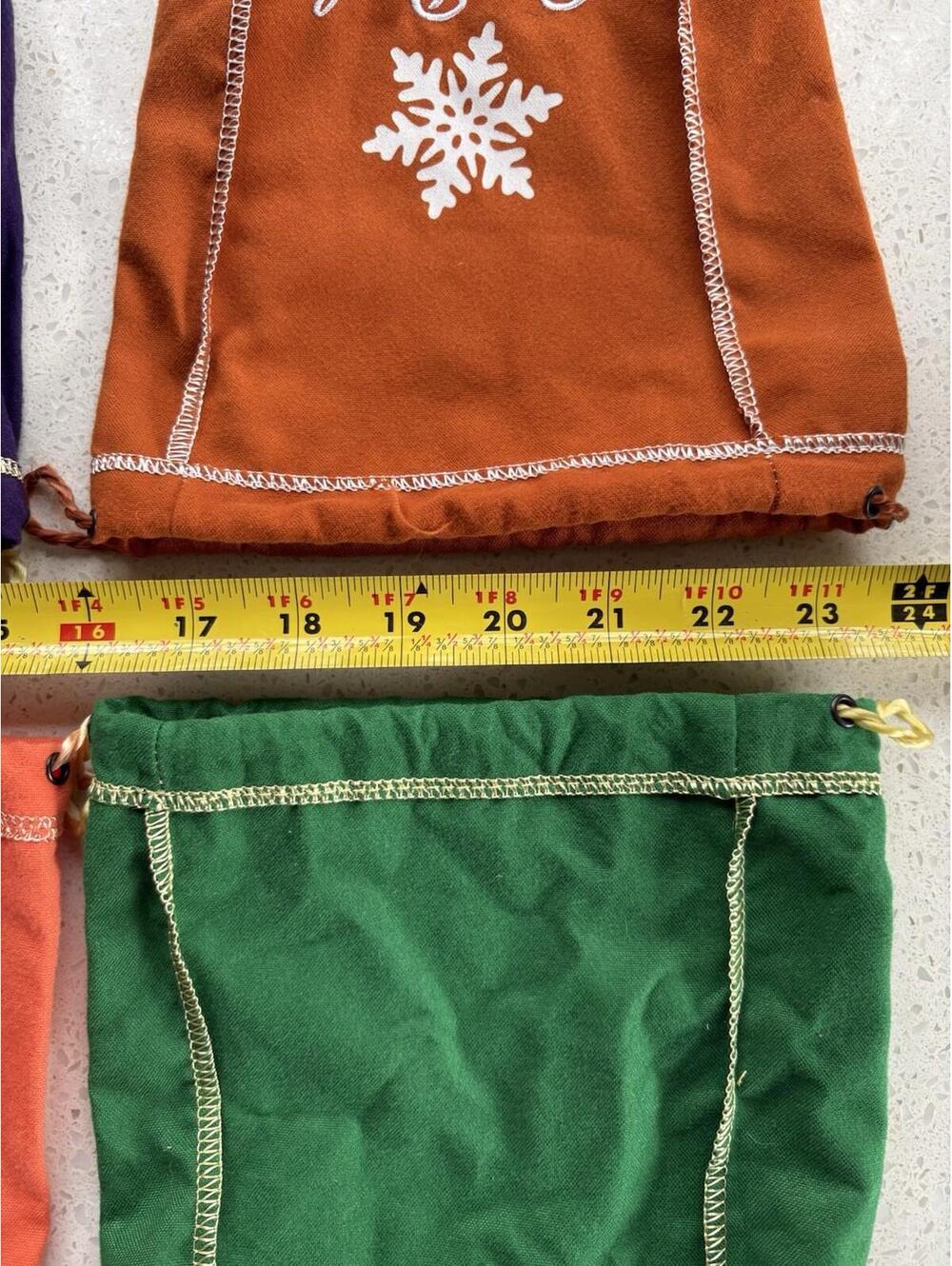 Lot of 6 Crown Royal Bags Variety of Colors Purple Green Vanilla Peach Caramel - Picture 11 of 16